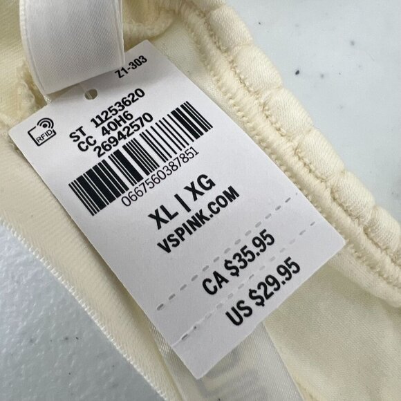 PINK Victoria's Secret XL Powder Puff Bralette Snowflake Pom Pom Triangle - Picture 11 of 13